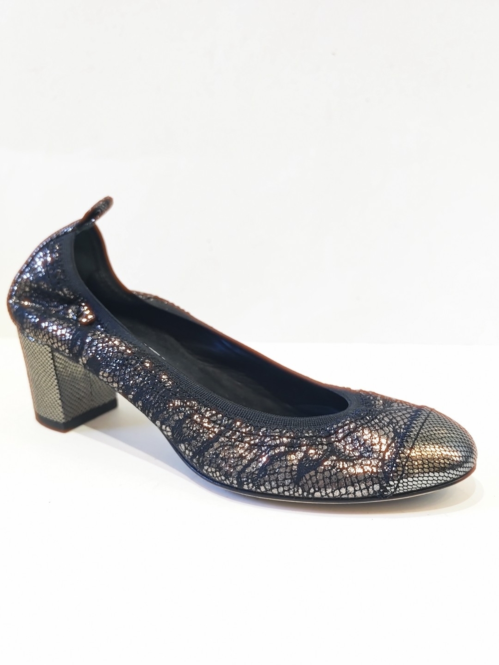 Chanel Leather Elastic Stretch Spirit CC Pumps